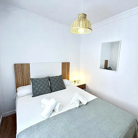 Apartment Calu Homes A 10 Minutos De Estacion De Tren